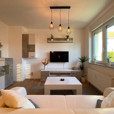 Hochwertige Ferienwohnung Mit 7Qm Balkon, Netflix, Kaffeeautomat, Rainshower Bad Цвиккау Экстерьер фото
